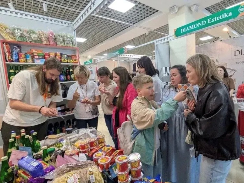 Специи, приправы, соусы, кофе, мясные деликатесы и другие товары показали ставропольцы на ежегодной выставке «Омская марка»