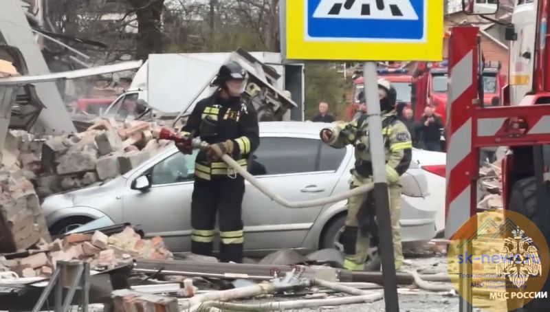 Во Владикавказе рванул склад с салютами и стройматериалами – пострадали восемь человек, среди них ребёнок