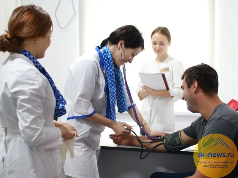 По квоте на целевое обучение на 2025/26 учебный год на Ставрополье выделили 400 мест в вузах для медиков