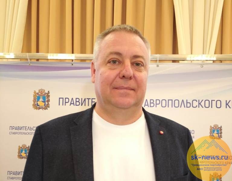 В Невинномысске круглые сутки приходится восстанавливать теплоснабжение после аварийных порывов