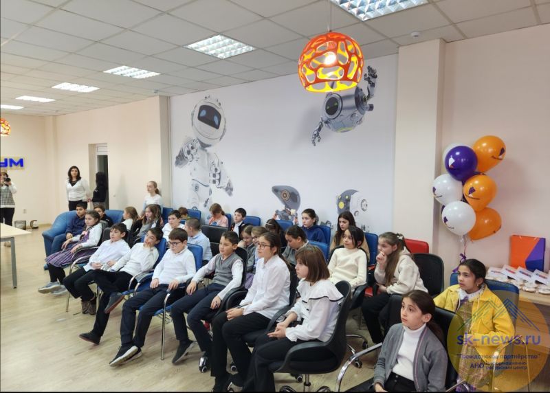 Для учеников «Кванториума» в Нальчике интерактивный урок кибербезопасности провел «Ростелеком» по случаю Недели безопасного интернета