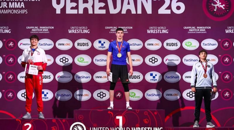 17-летний Ибрагим Кумышев из Кабардино-Балкарии уложил на лопатки всех соперников в Ереване и привёз домой золото Европы