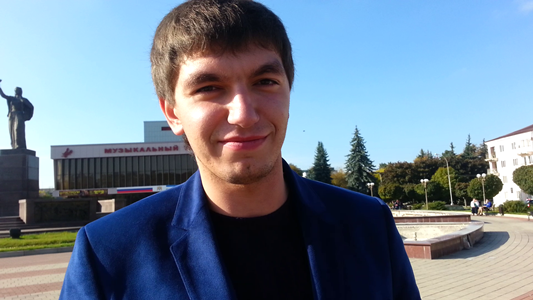 Мурат Деунежев, Молодежный центр: Мурат Деунежев, Молодежный центр: